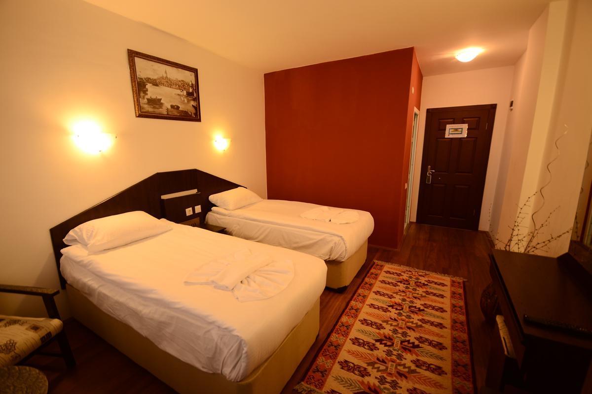 Matiasos Hotel เกอเรเม ภายนอก รูปภาพ