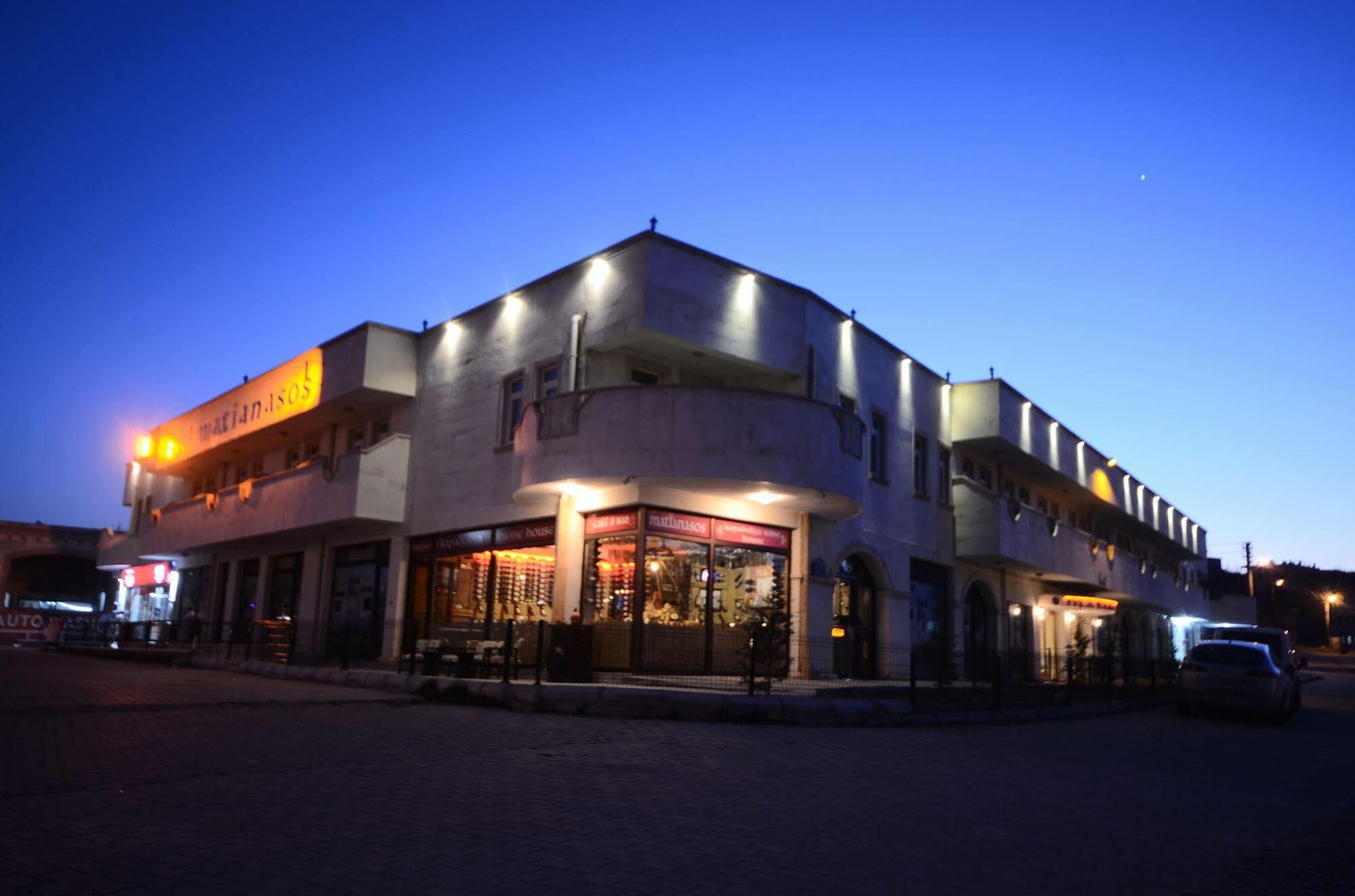 Matiasos Hotel เกอเรเม ภายนอก รูปภาพ
